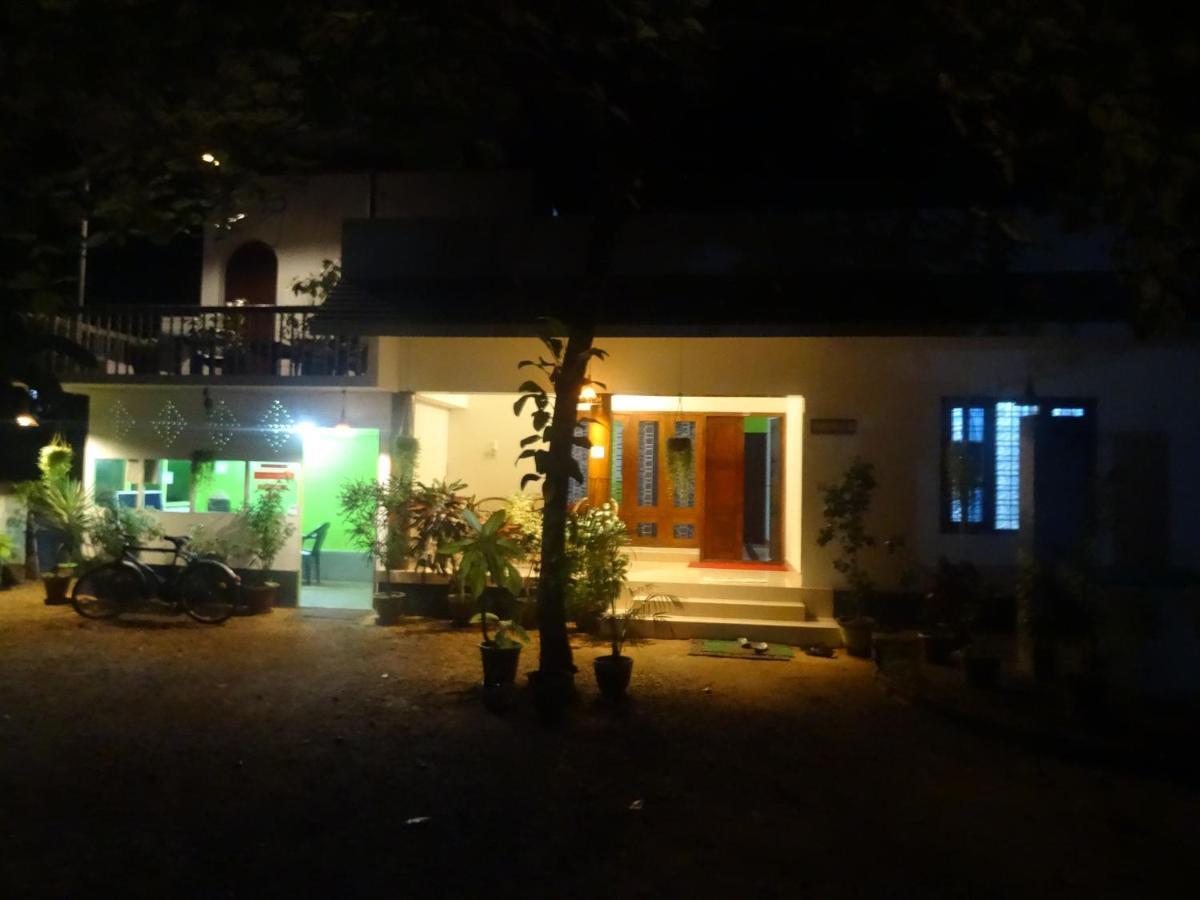 Varkala Villa Exteriör bild