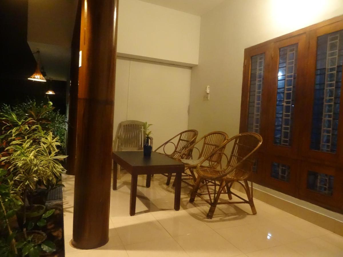 Varkala Villa Exteriör bild